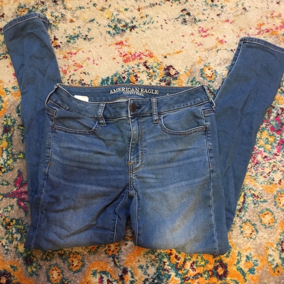 American Eagle Outfitters Denim - American Eagle High Waisted Jeans American Eagle Outfitters Denim - American Eagle High Waisted Jeans